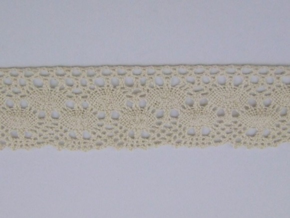 Zdjęcie koronki bawełnianej naturalnej 57 mm.