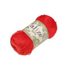 Zdjęcie włóczki Alize Bella czerwonej.