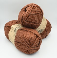 Zdjęcie włóczki Kartopu Melange Wool brązowej.