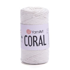 Zdjęcie sznurka YarnArt Coral ecru. 